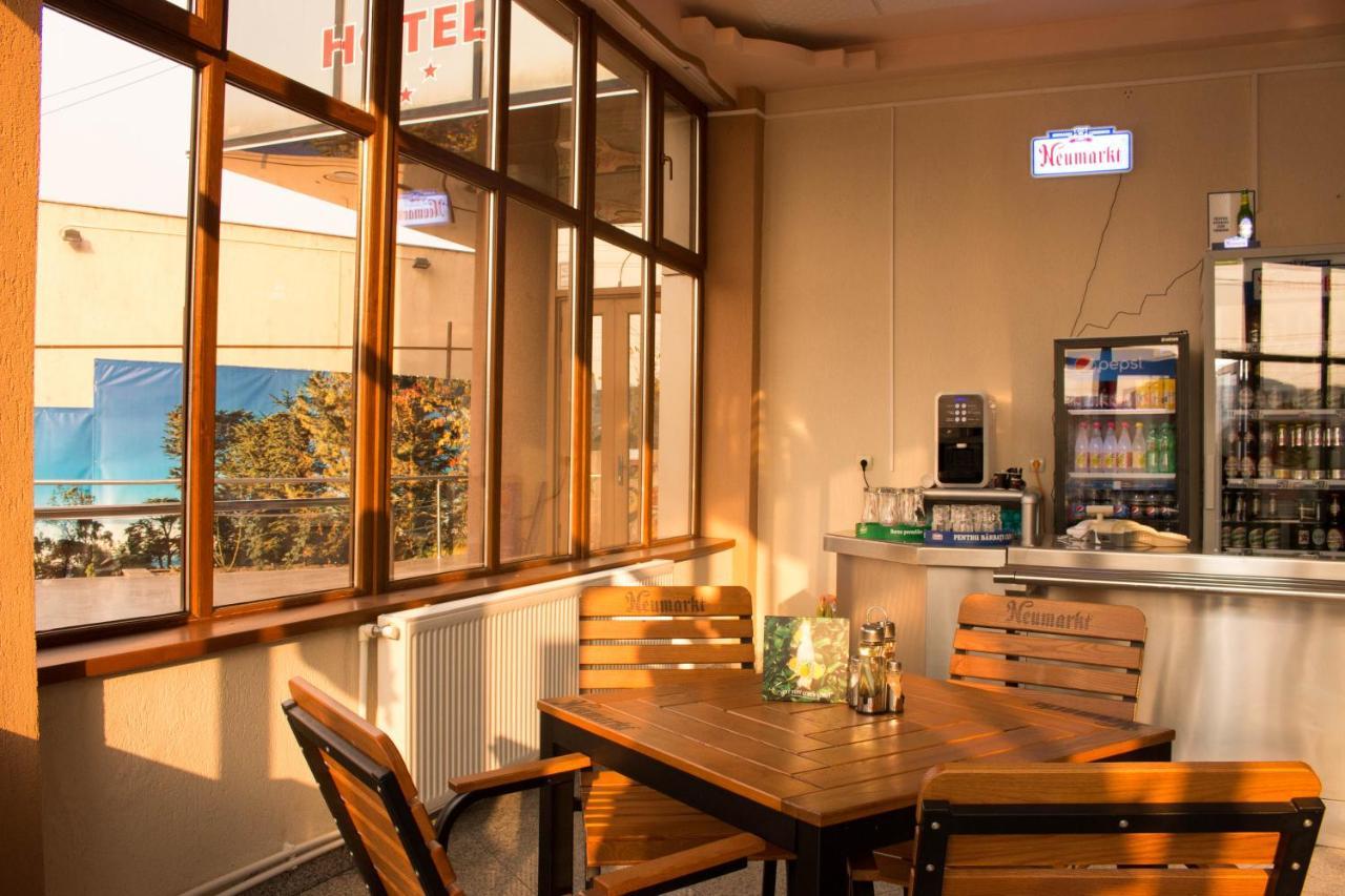 N&S Hotel Barlad Bîrlad Εξωτερικό φωτογραφία